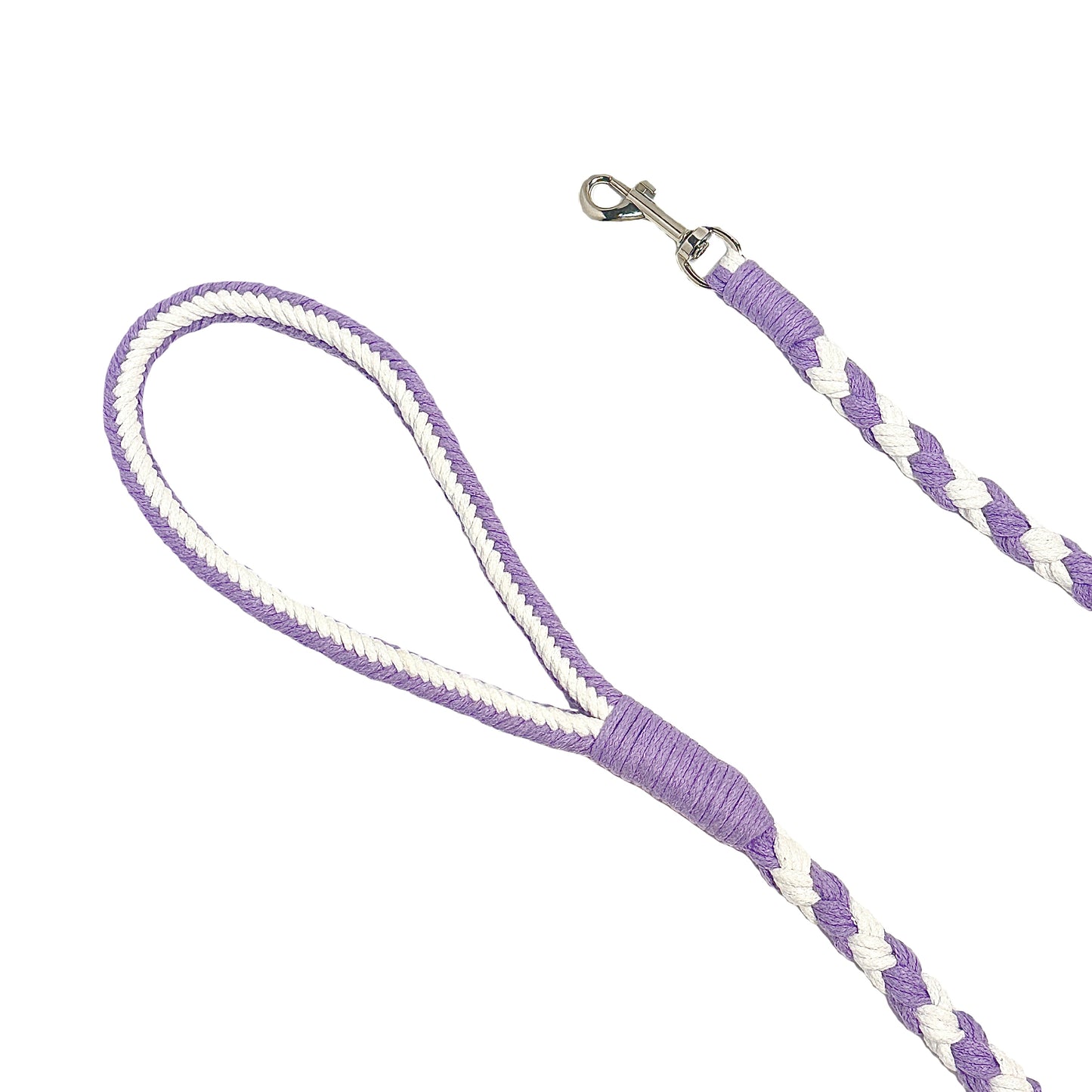 The soft handle and the clip of the basic style handmade purple white dog leash, showcasing its durable and craftsmanship.